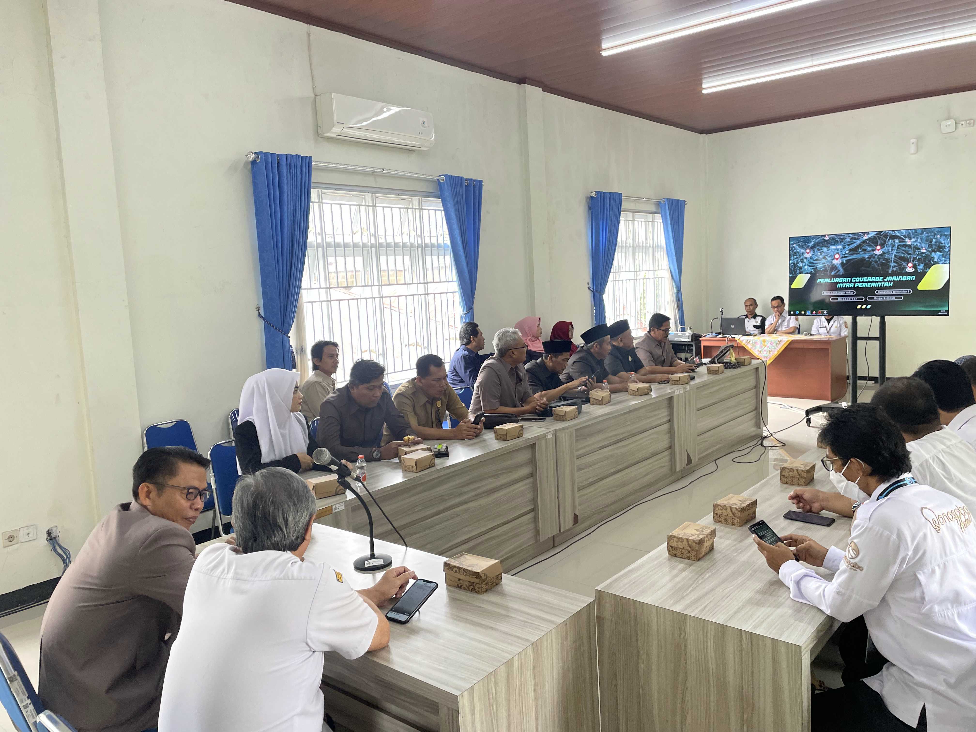 DPRD Cilacap Pelajari Sistem Pemerintahan Berbasis Elektronik di Wonosobo